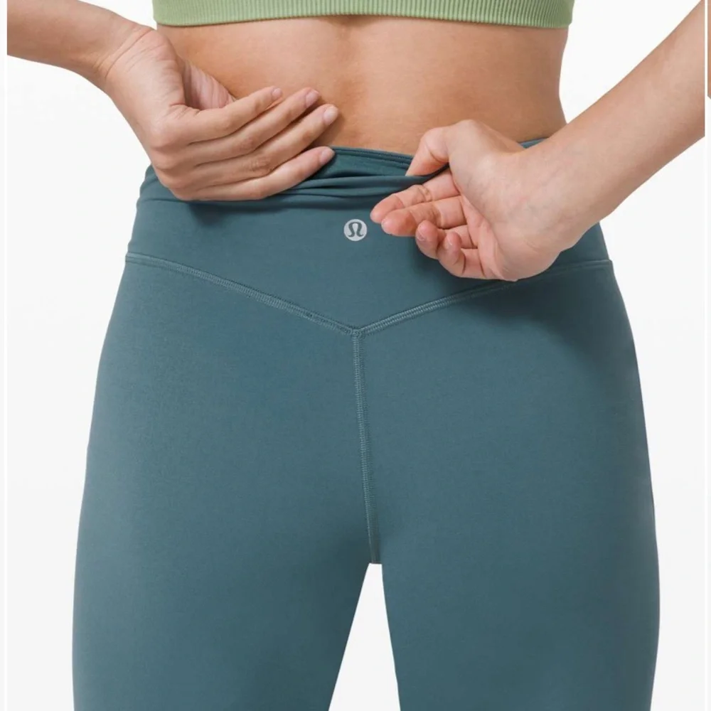 lululemon athletica sleek versatile
